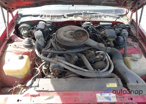 1984 Pontiac Firebird Trans Am из США, поврежденный, VIN 1G2AW87G3EL273898